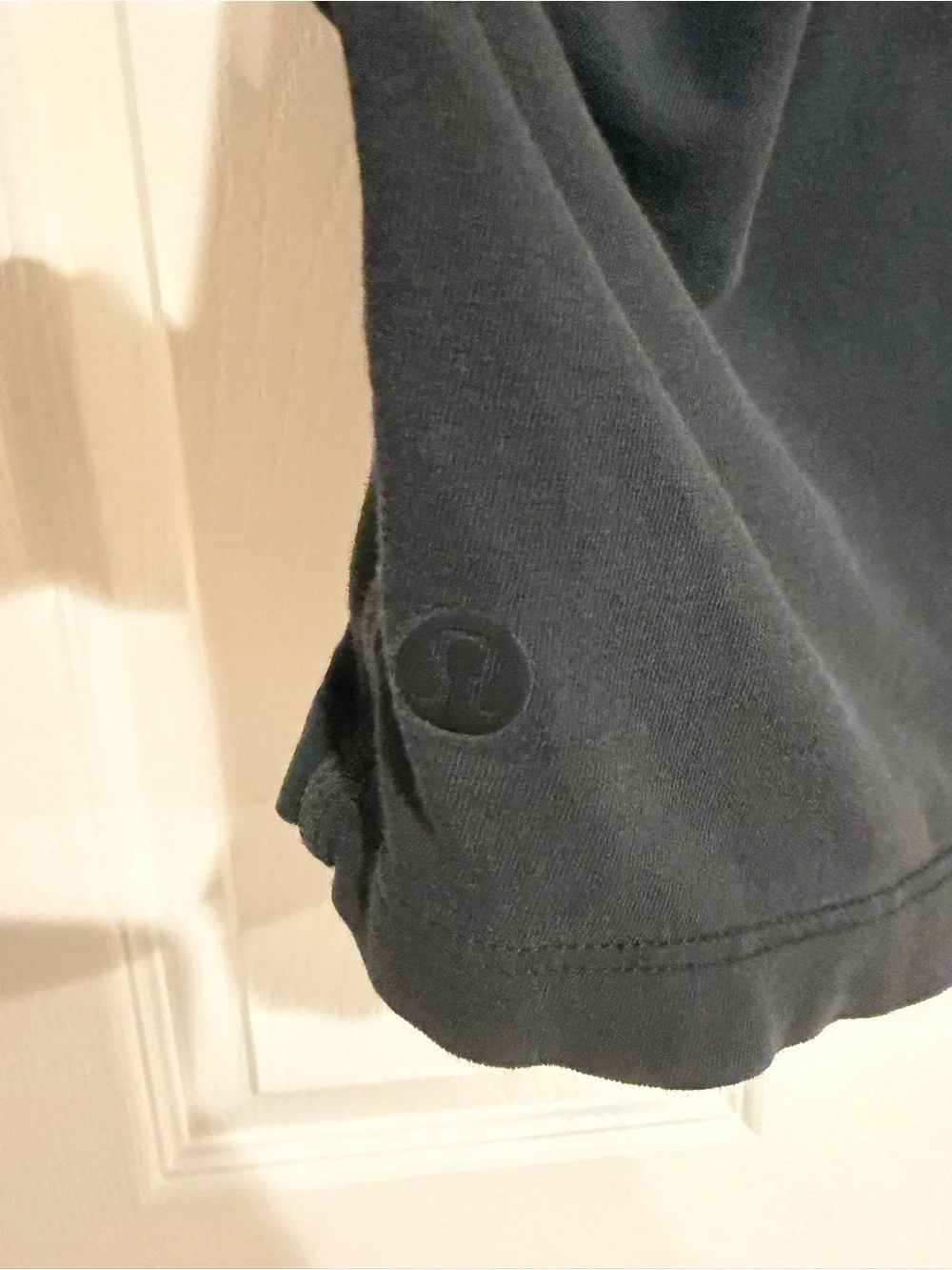 Lululemon All Yours Tee *Vitasea Black Size 14 DAMAGED